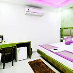 Excelente Hotel