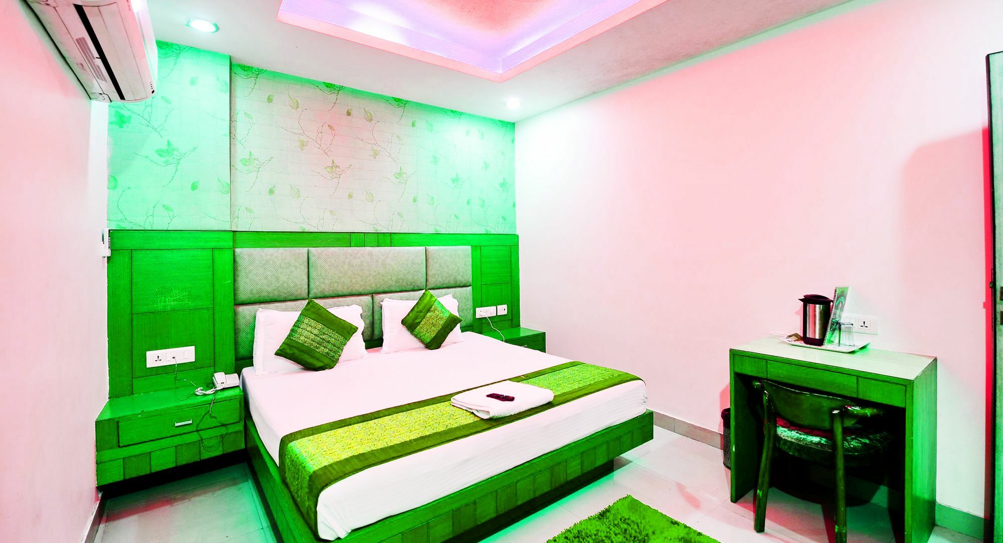 Excelente 2* New Delhi